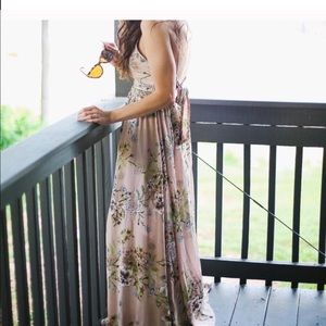 Goodnight Macaroon Floral maxi dress